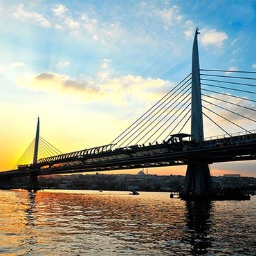 GOLDEN HORN BRIDGE